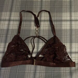 Lingerie bra frontal clasp